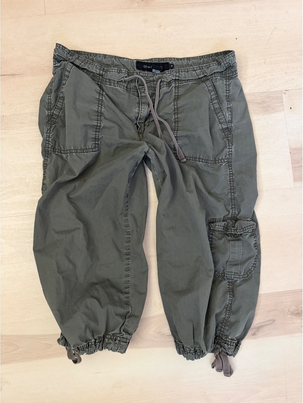 y2k Cargo Calvin Klein Jeans Olive Green Cargo Style Capris Size 10